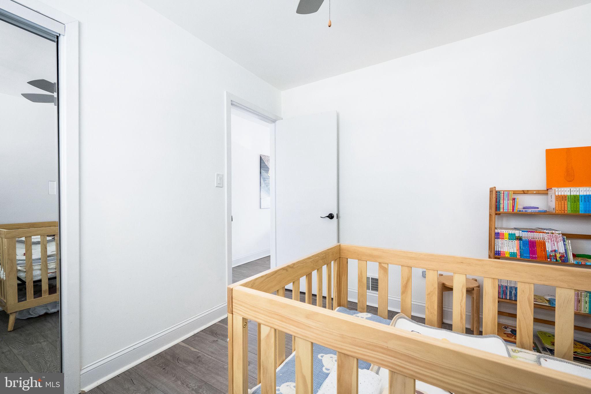 Real estate listing preview #8