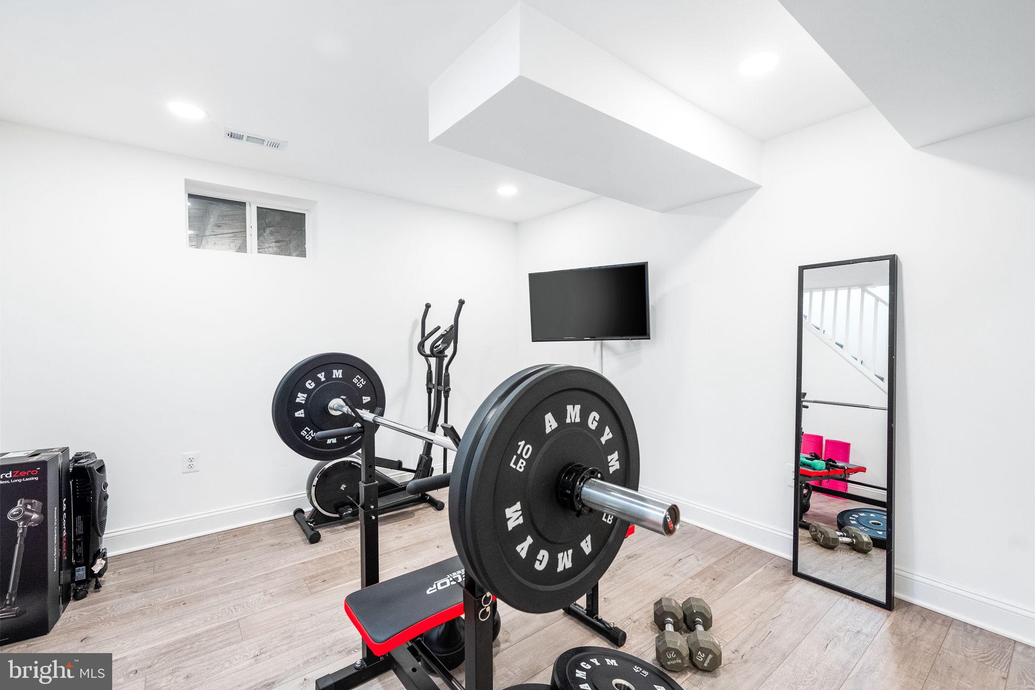 Real estate listing preview #21