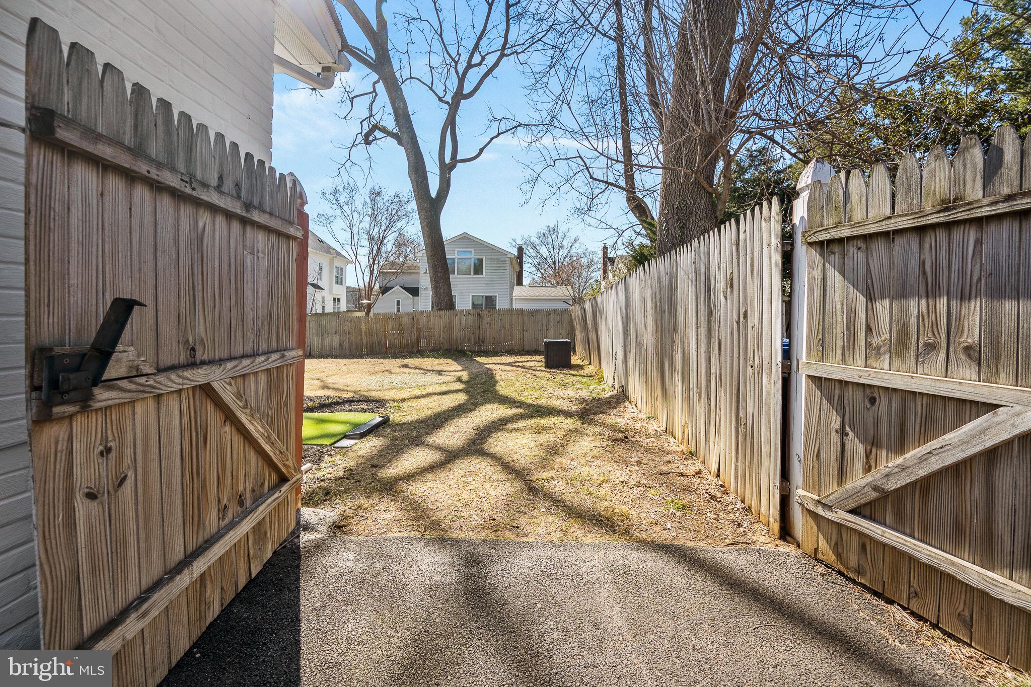 Real estate listing preview #30