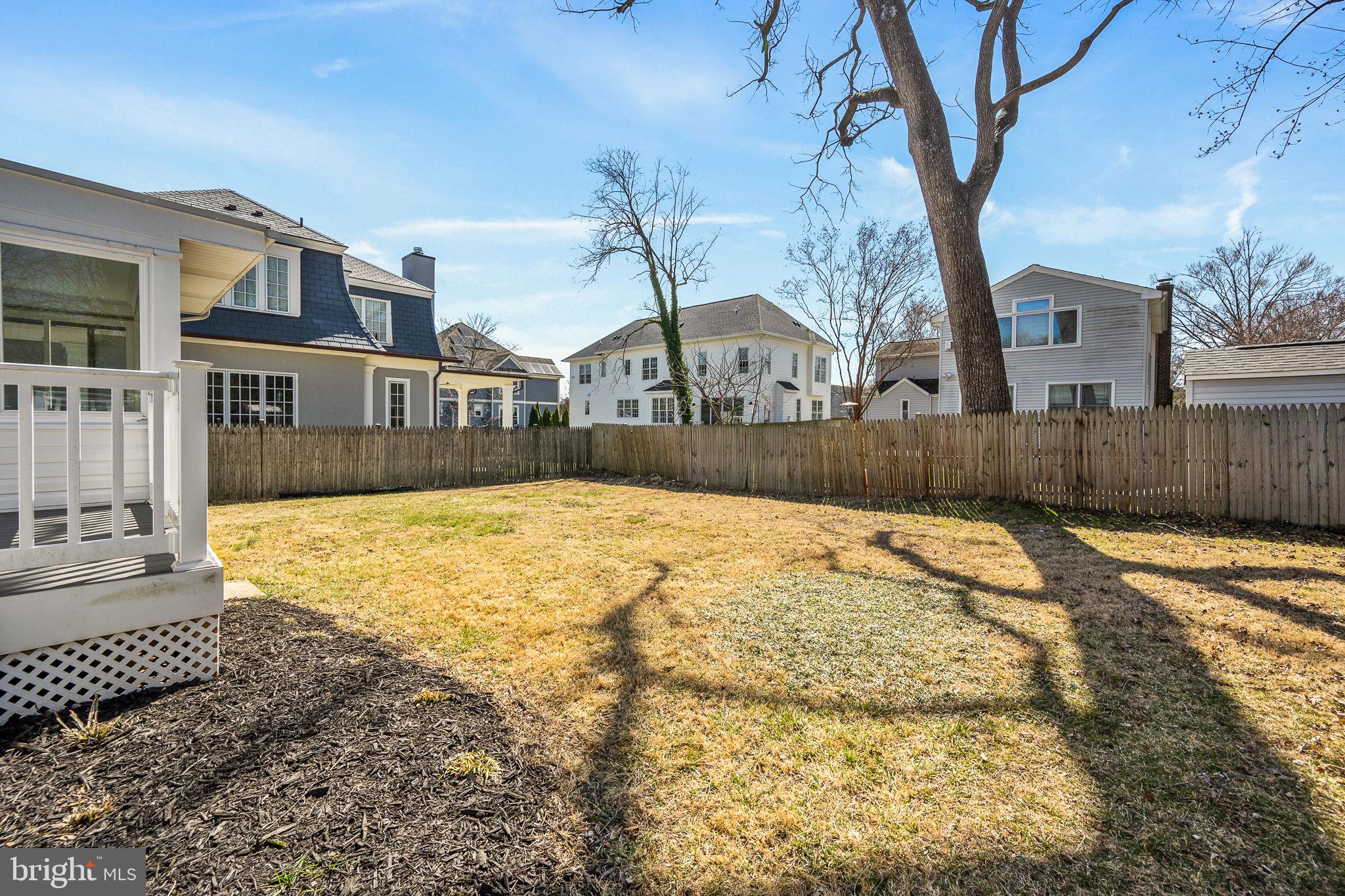 Real estate listing preview #32