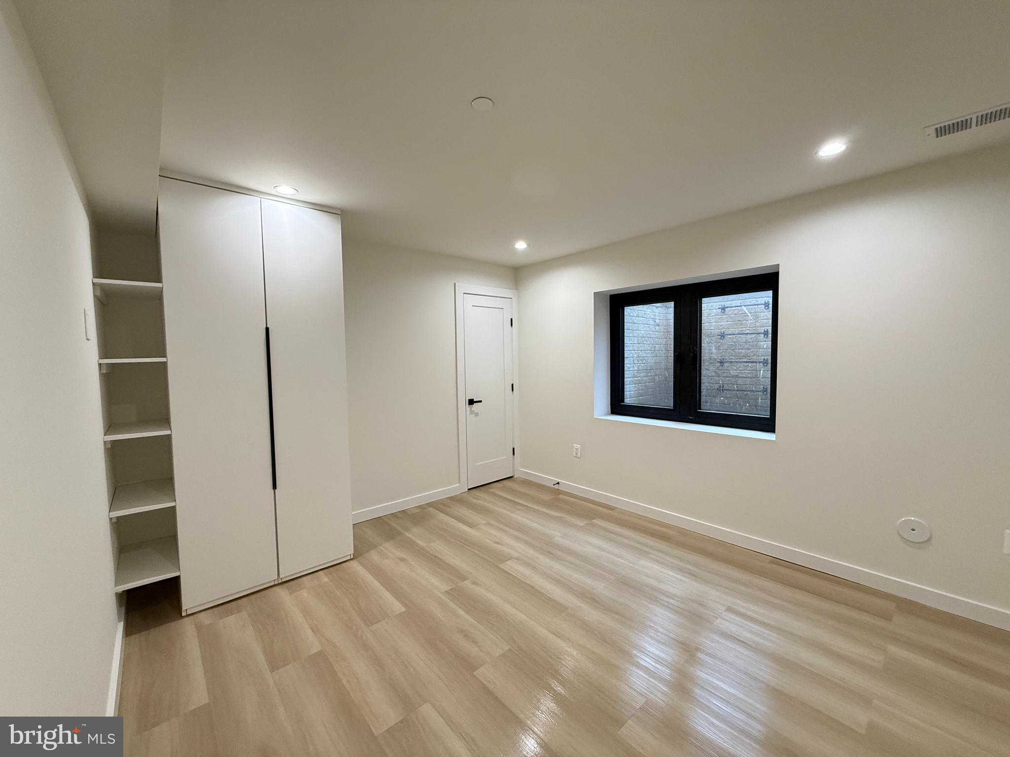 Real estate listing preview #37