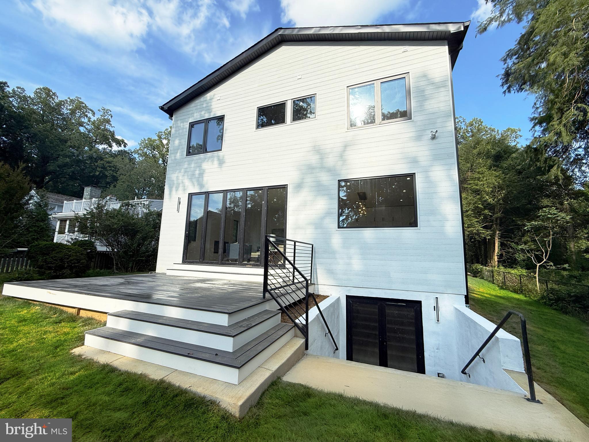 Real estate listing preview #45