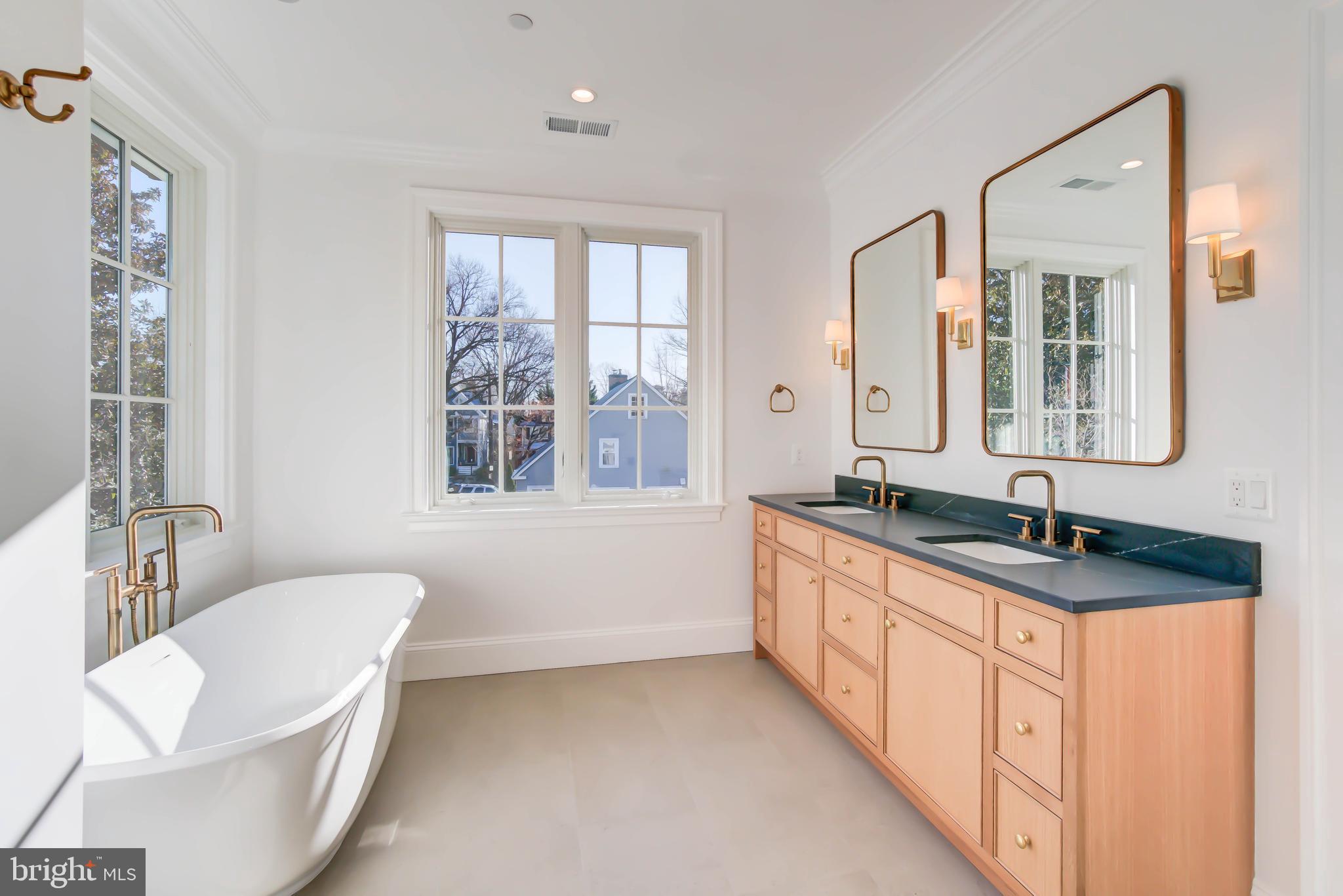 Real estate listing preview #43