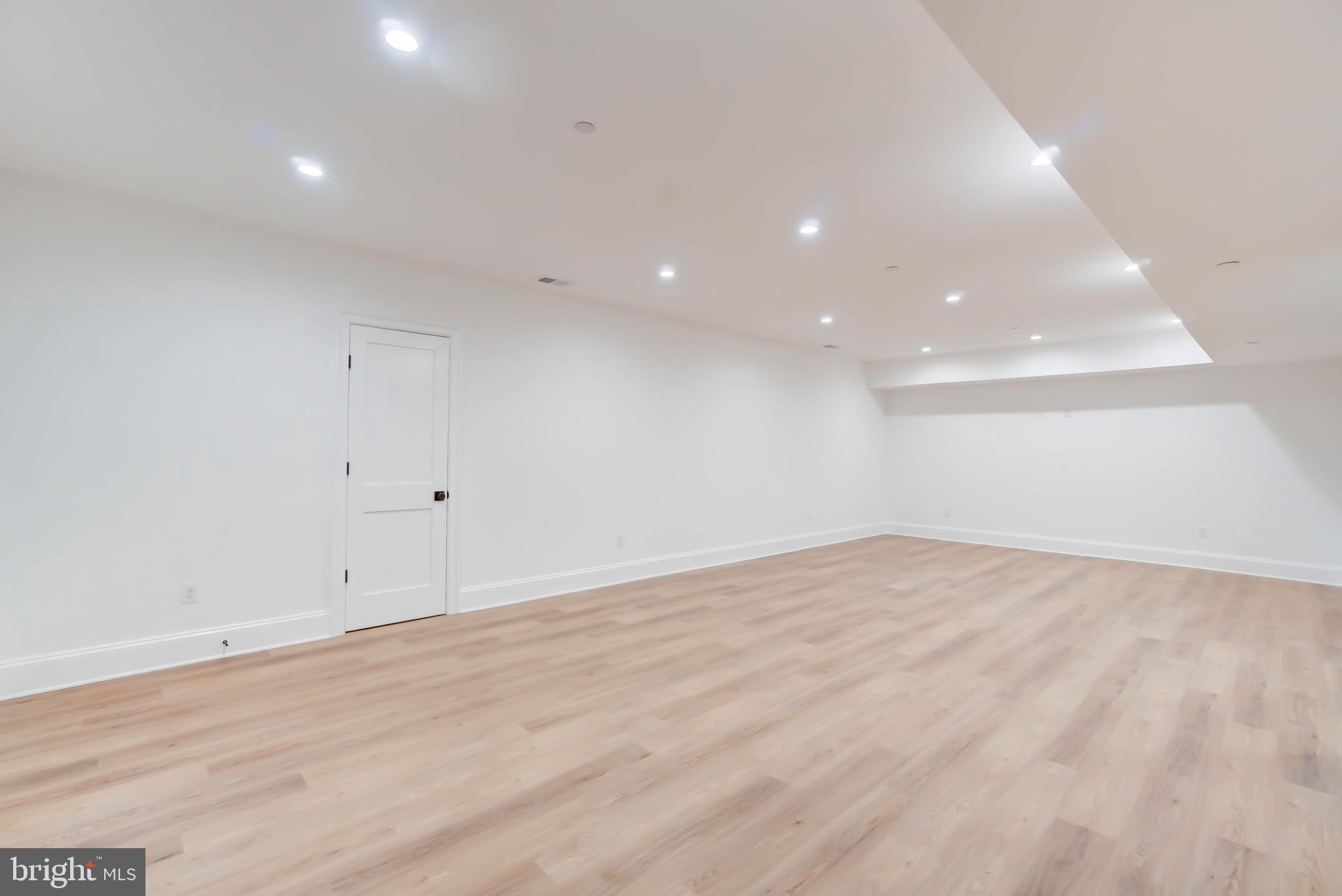 Real estate listing preview #68