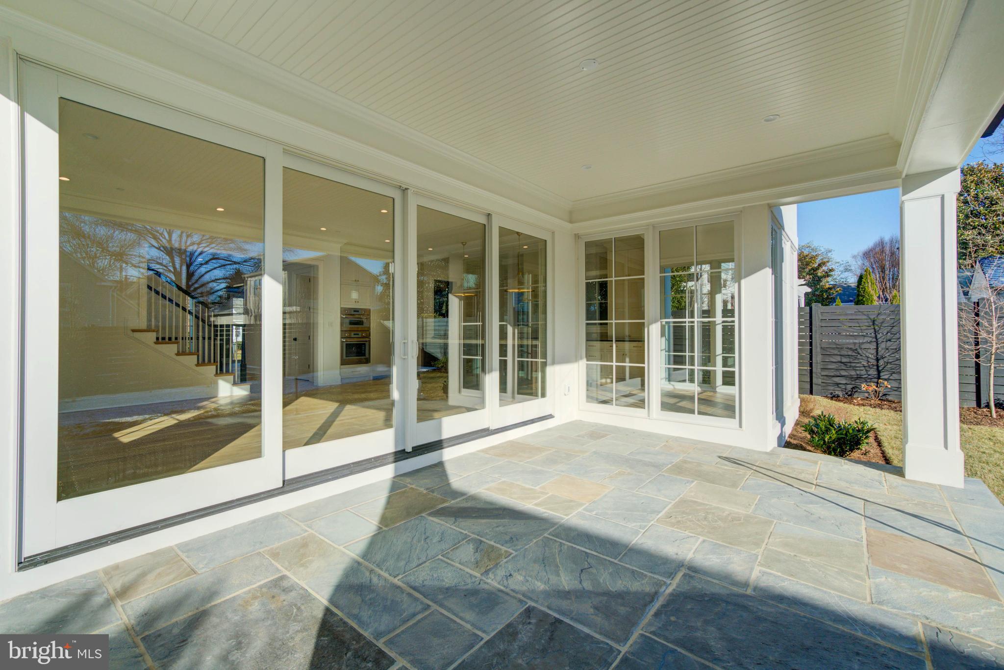 Real estate listing preview #33