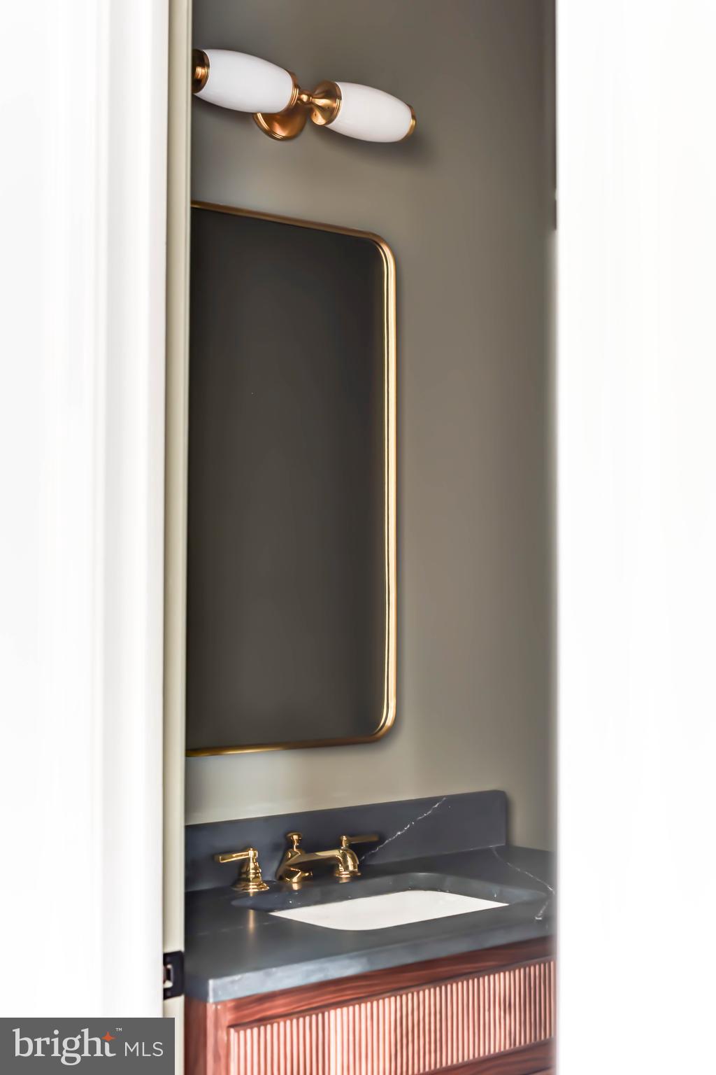 Real estate listing preview #35