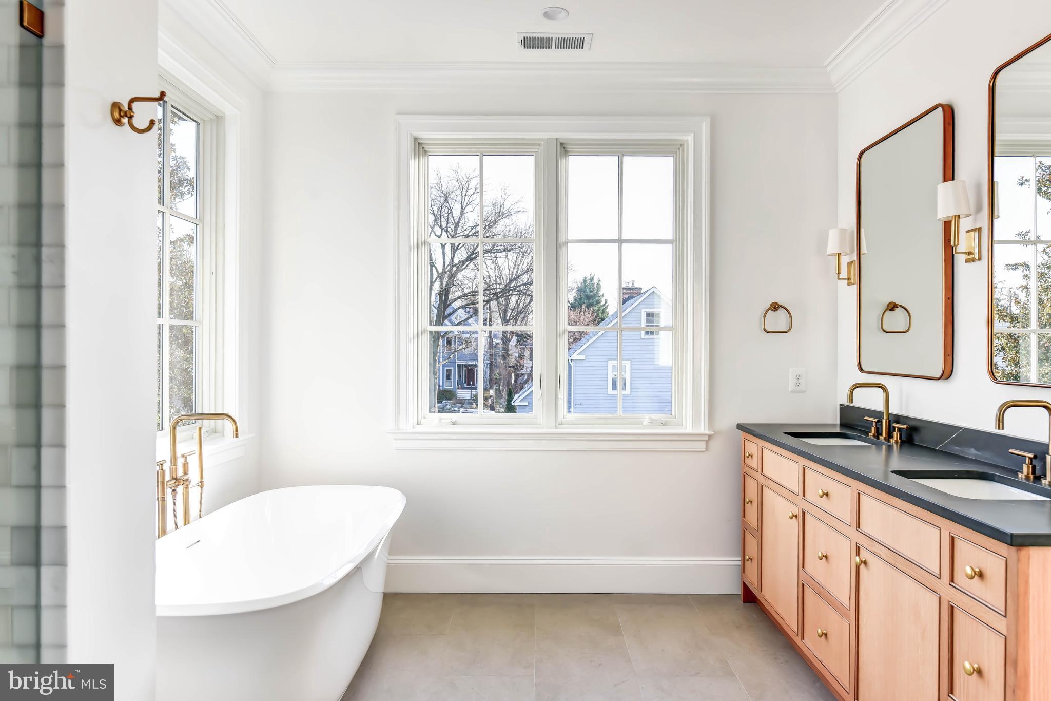 Real estate listing preview #42