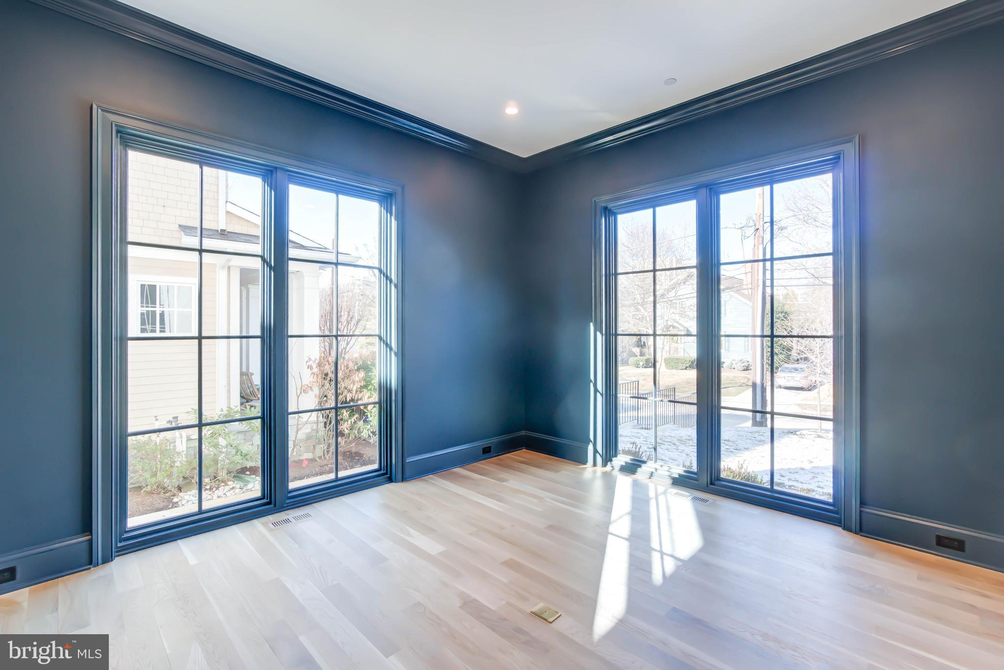 Real estate listing preview #7