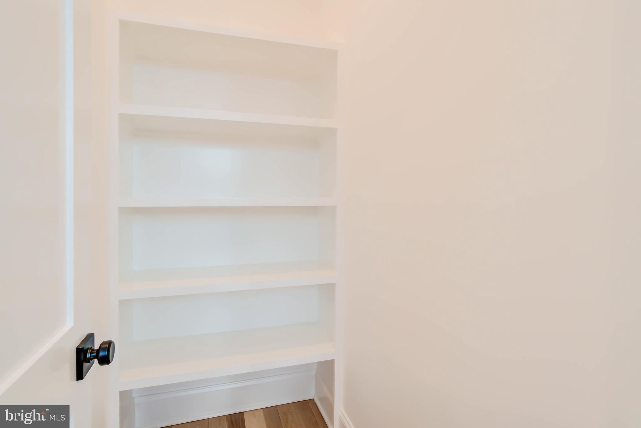 Real estate listing preview #53