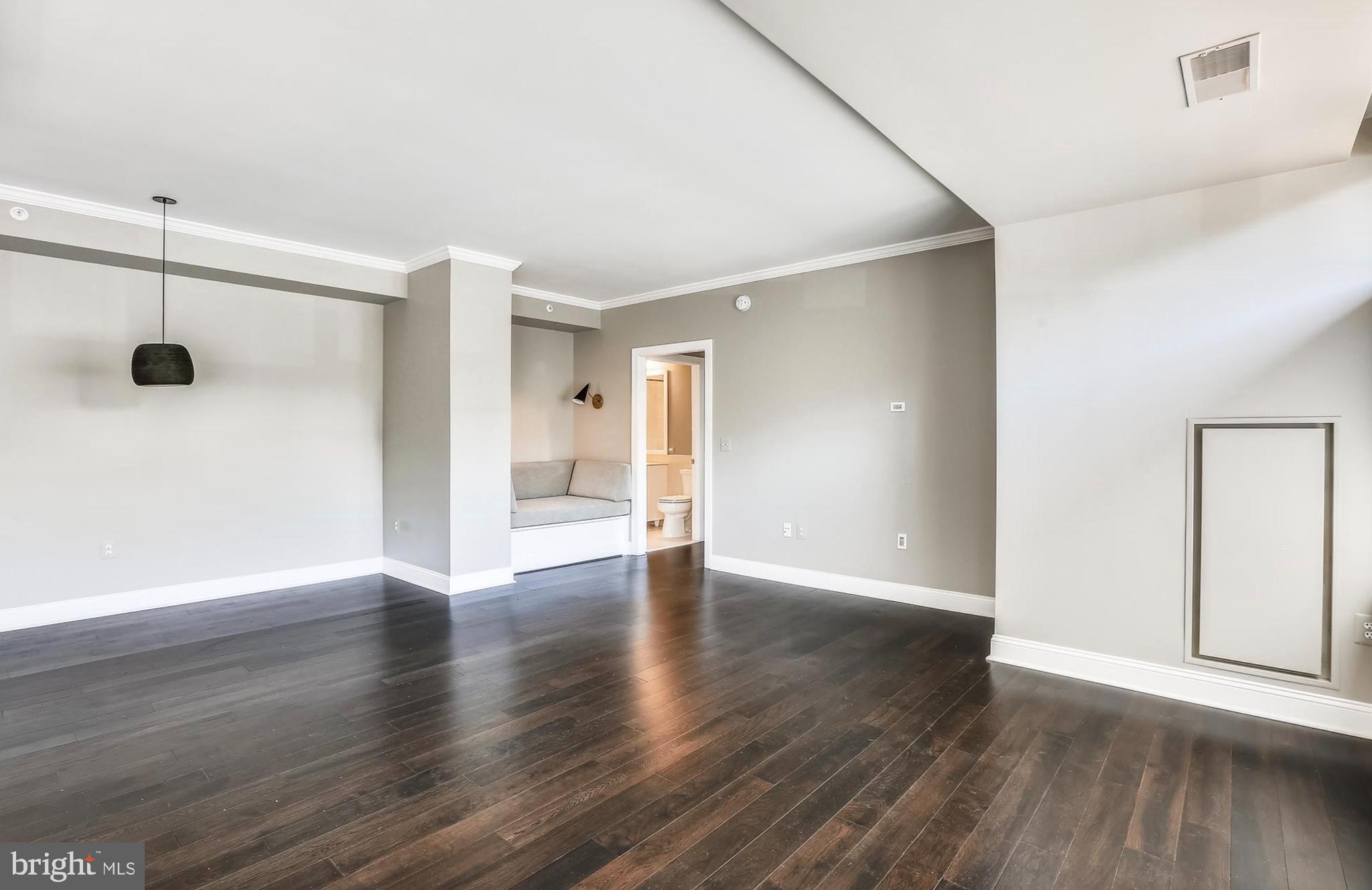 Real estate listing preview #5