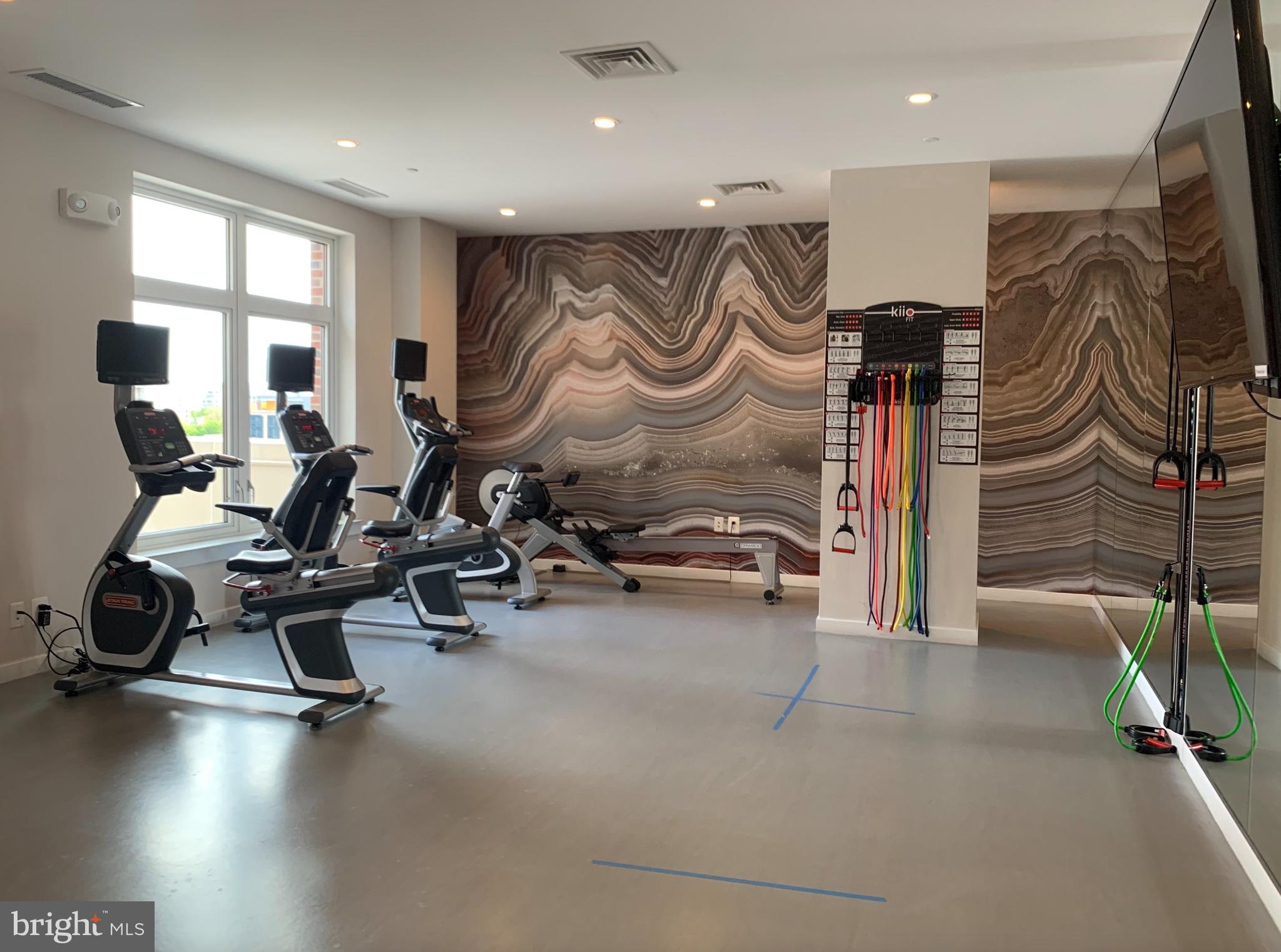 Real estate listing preview #10