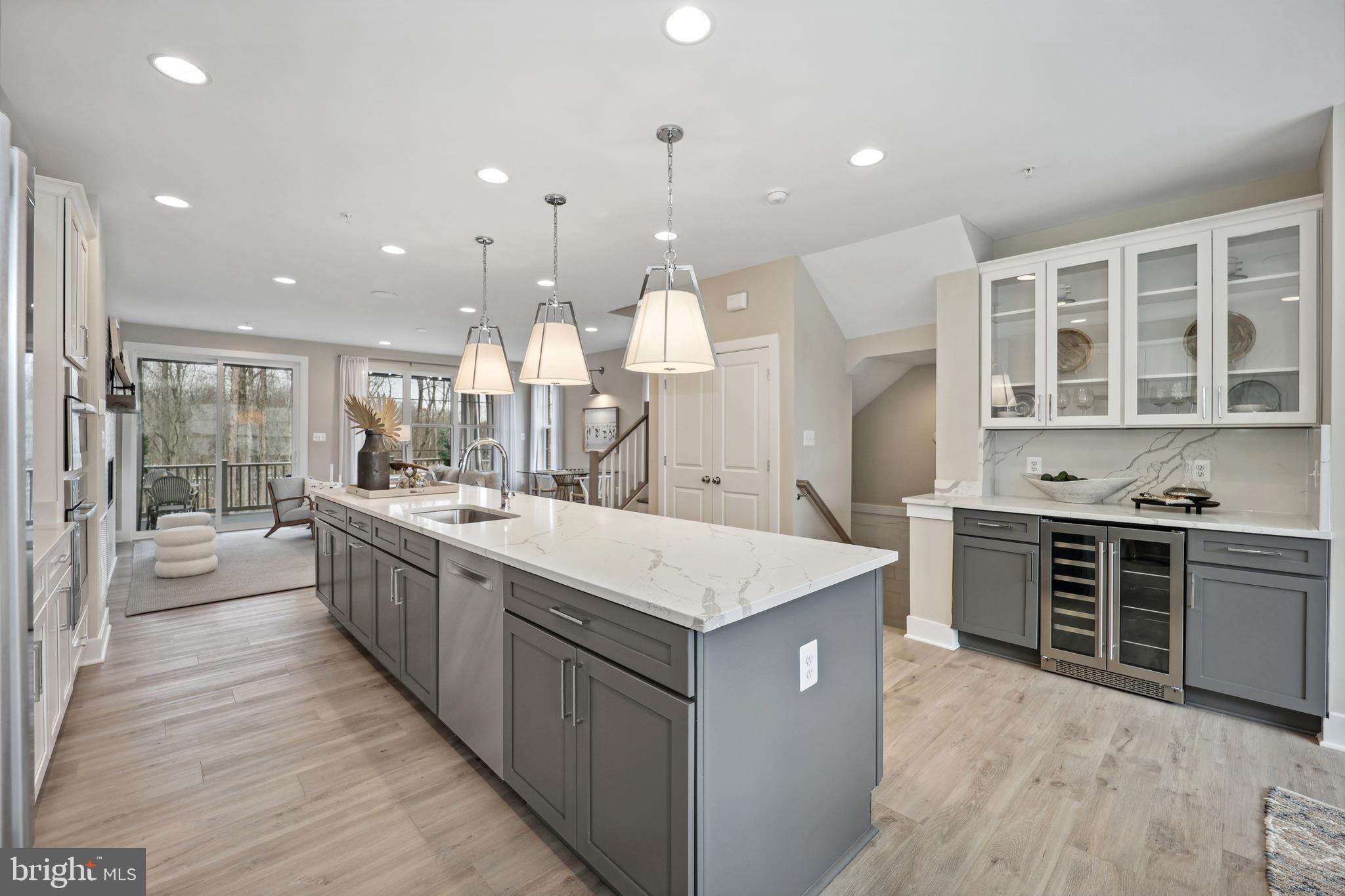 Real estate listing preview #17