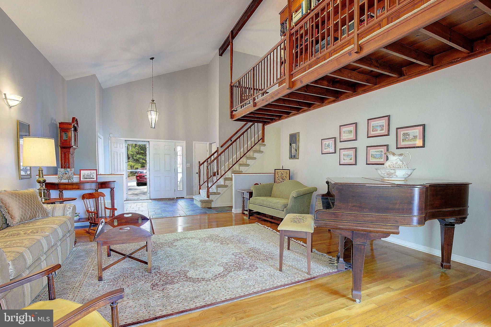 Real estate listing preview #7