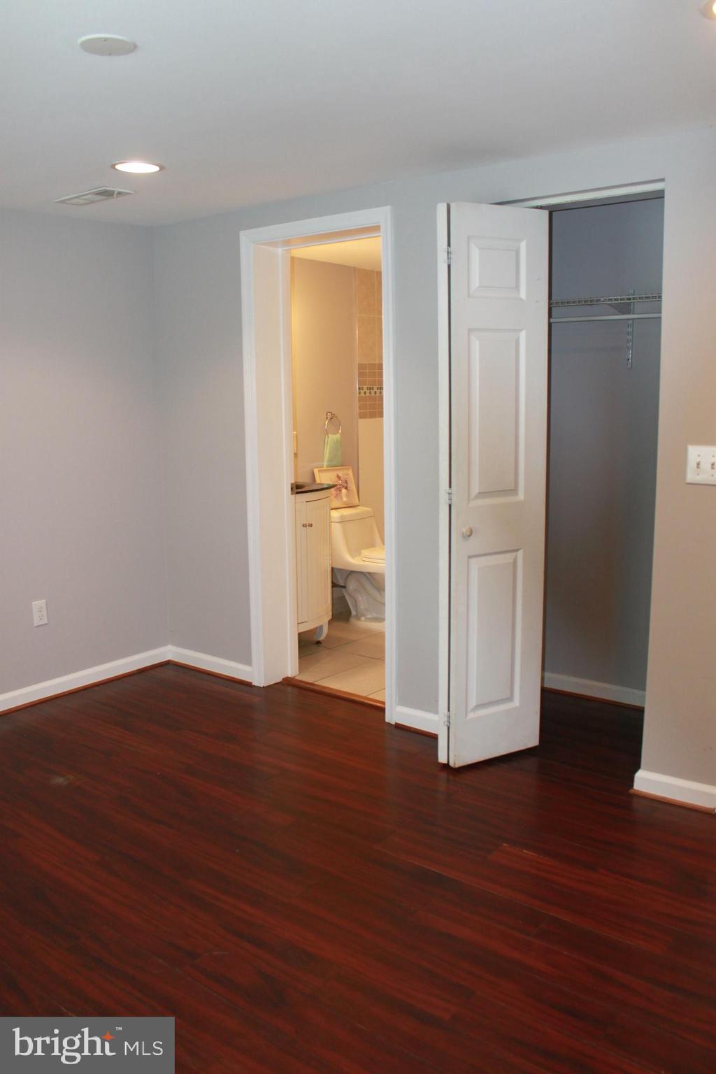 Real estate listing preview #43