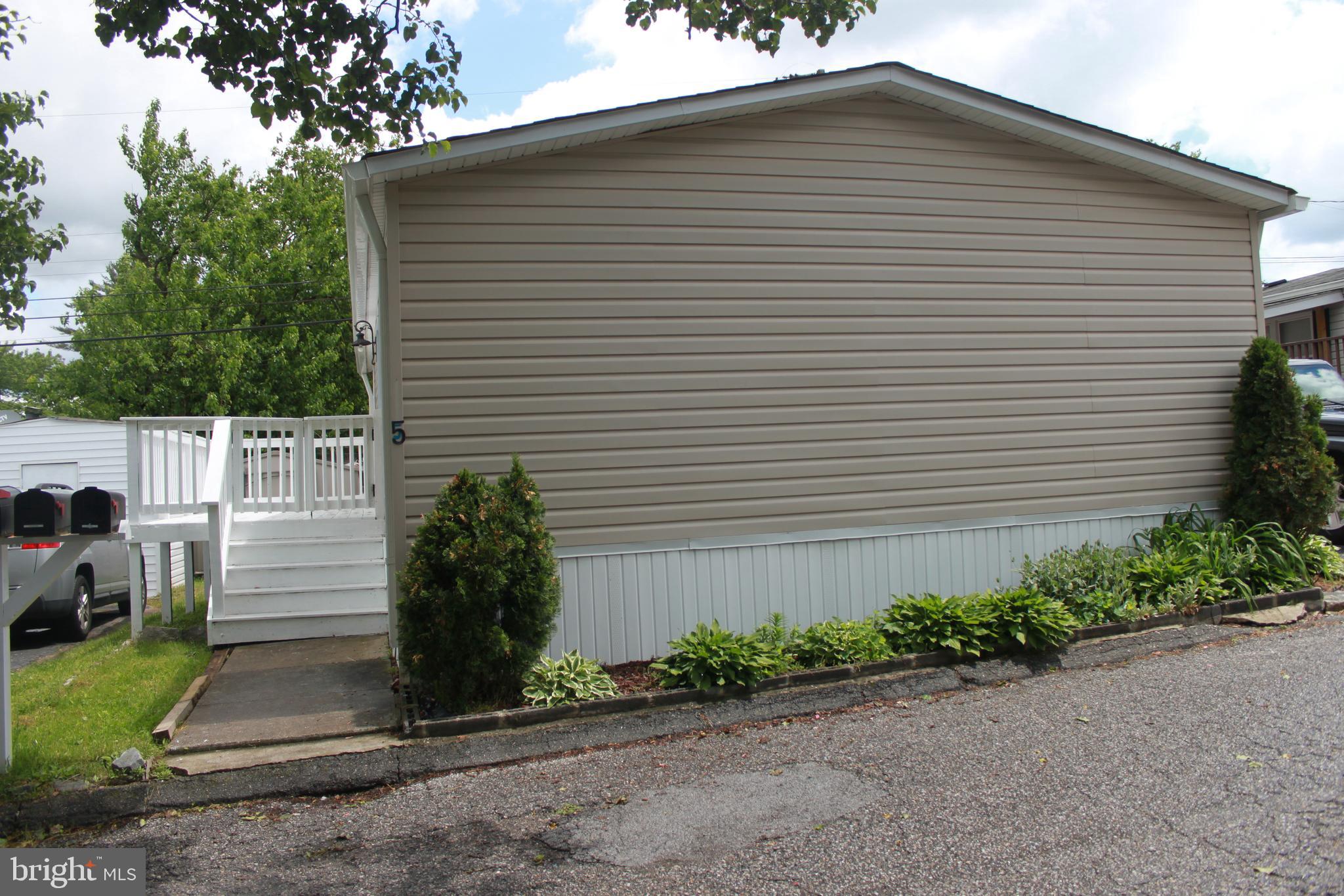 Real estate listing preview #10