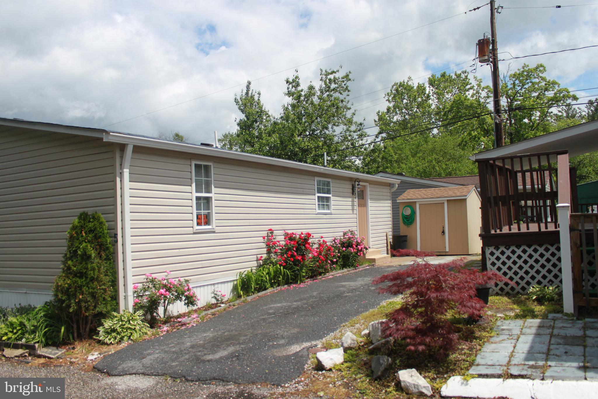 Real estate listing preview #1