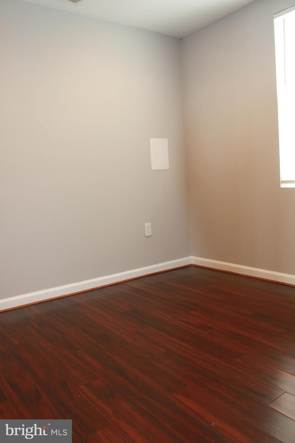 Real estate listing preview #27