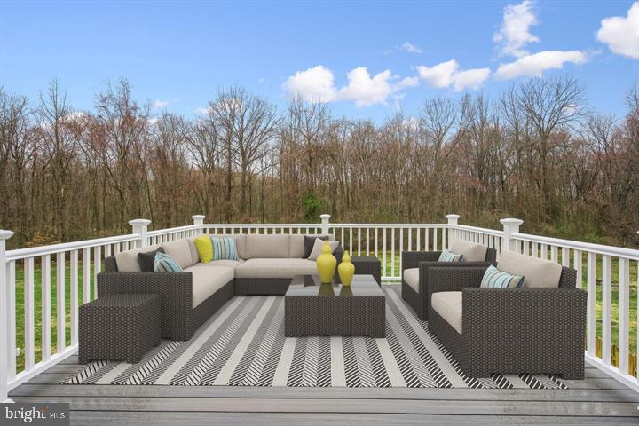 Real estate listing preview #14