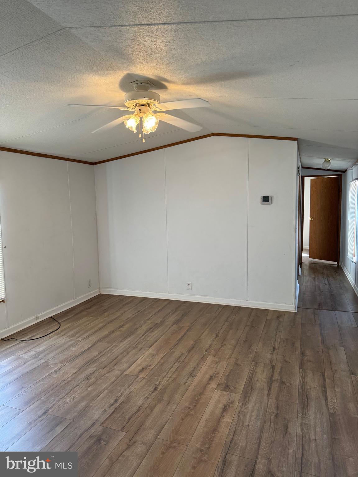 Real estate listing preview #2