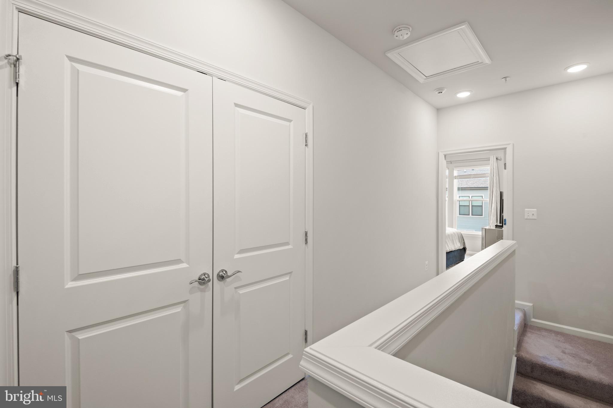 Real estate listing preview #22