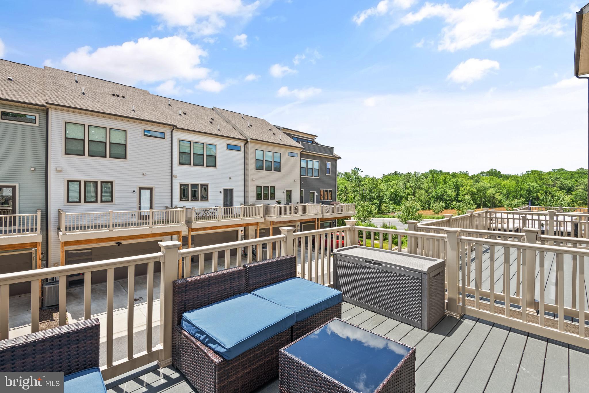 Real estate listing preview #20