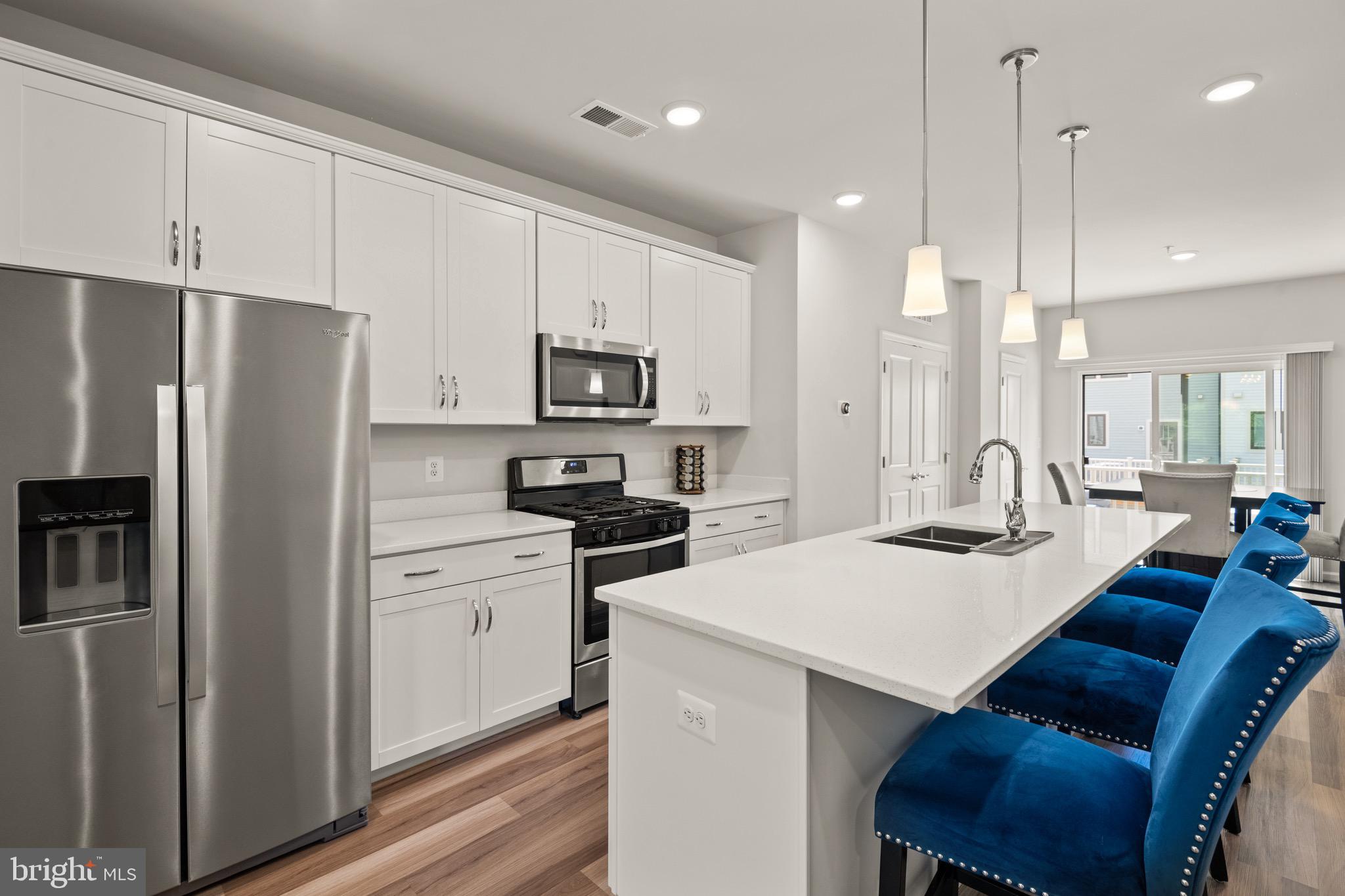 Real estate listing preview #5