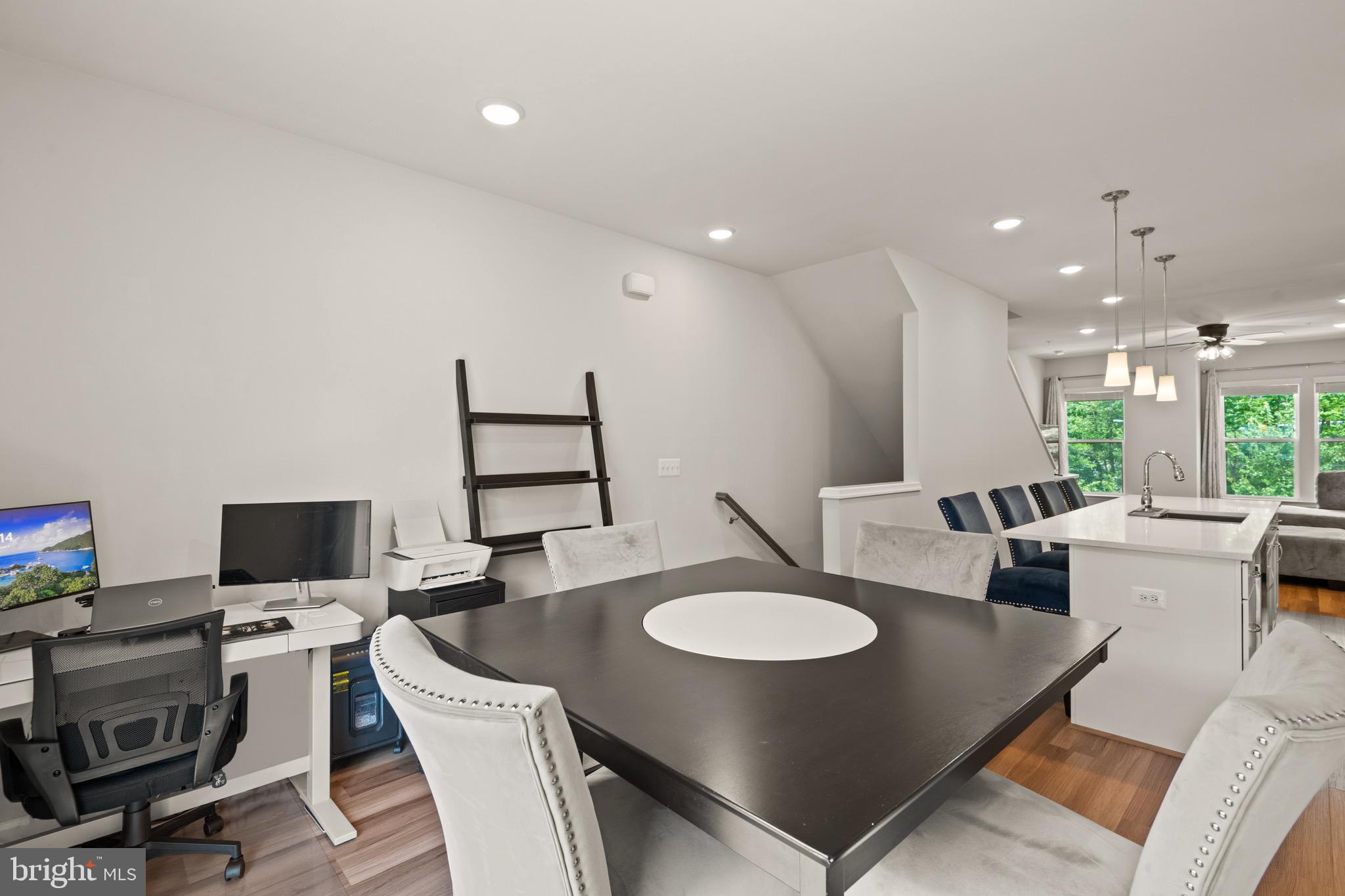 Real estate listing preview #10