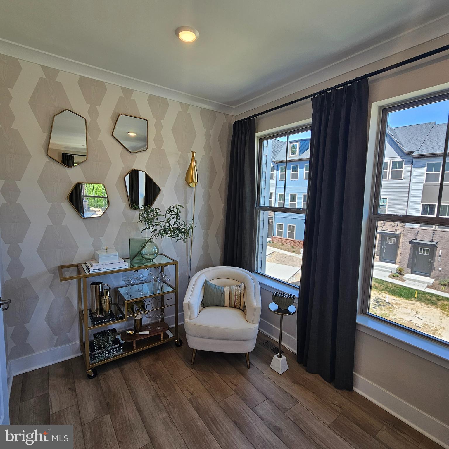 Real estate listing preview #15