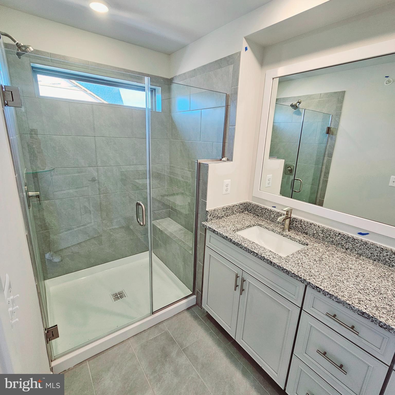 Real estate listing preview #10