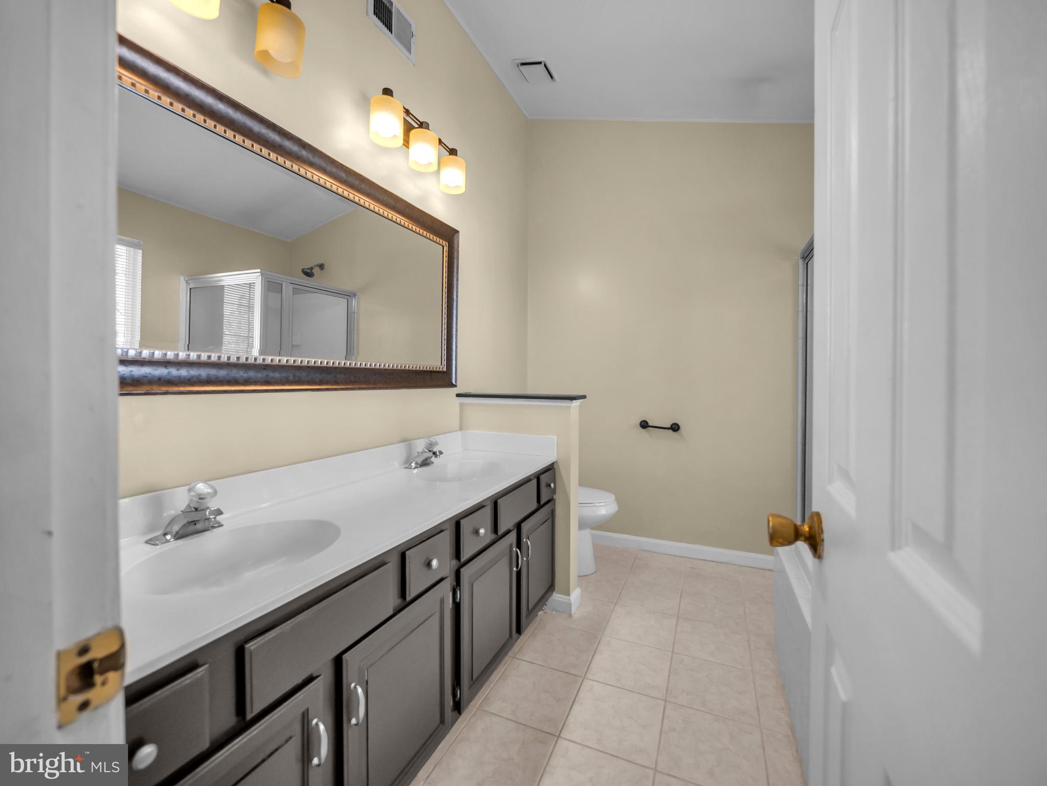 Real estate listing preview #25