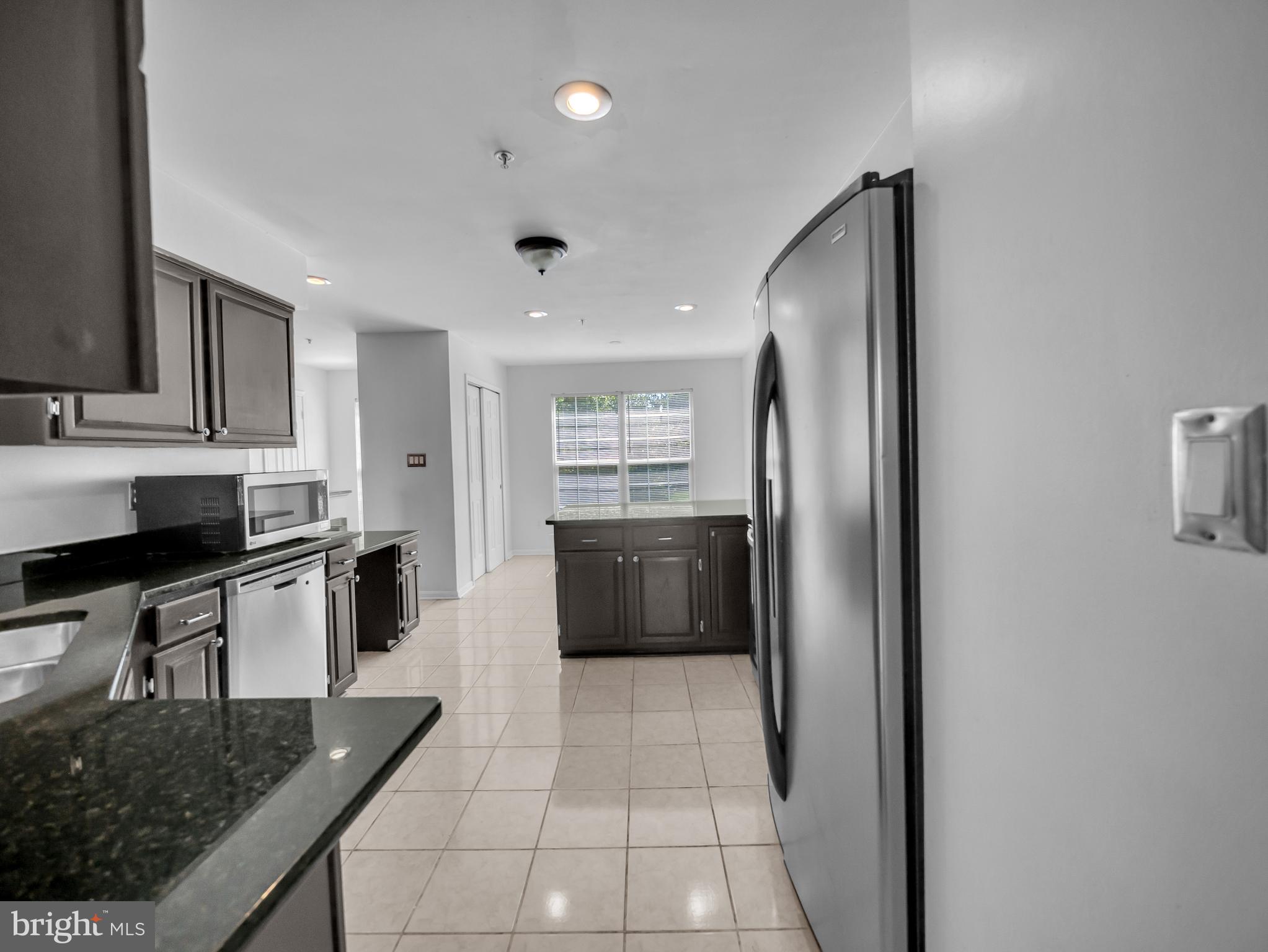 Real estate listing preview #13