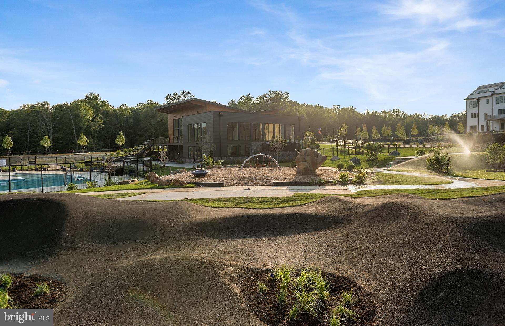 Real estate listing preview #19