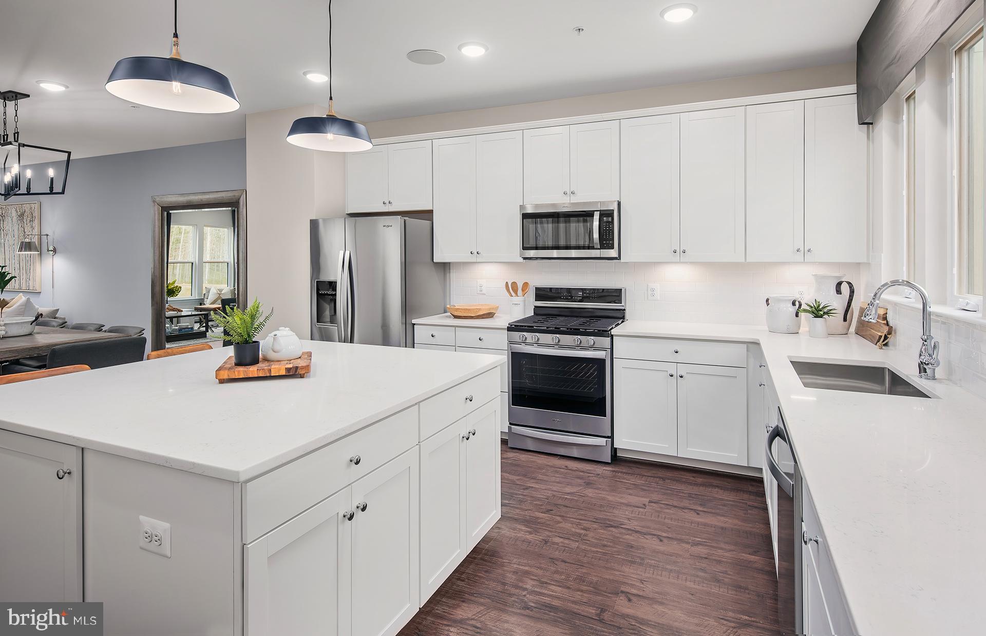 Real estate listing preview #4