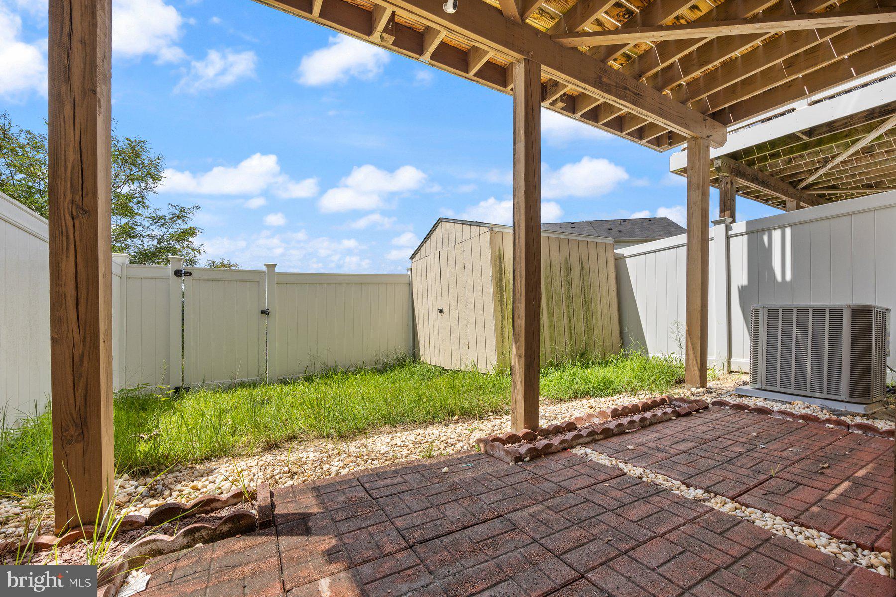 Real estate listing preview #30