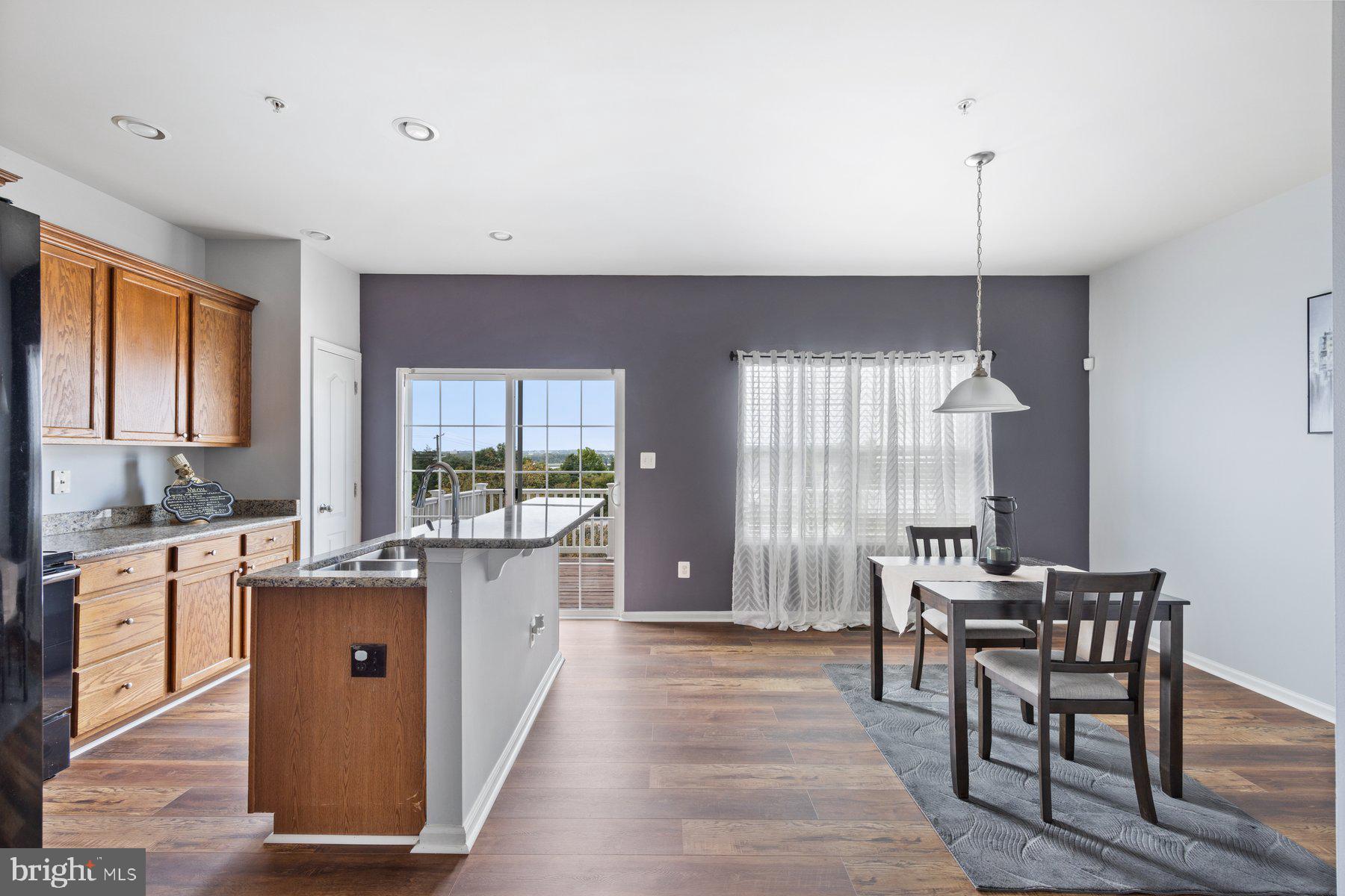 Real estate listing preview #7