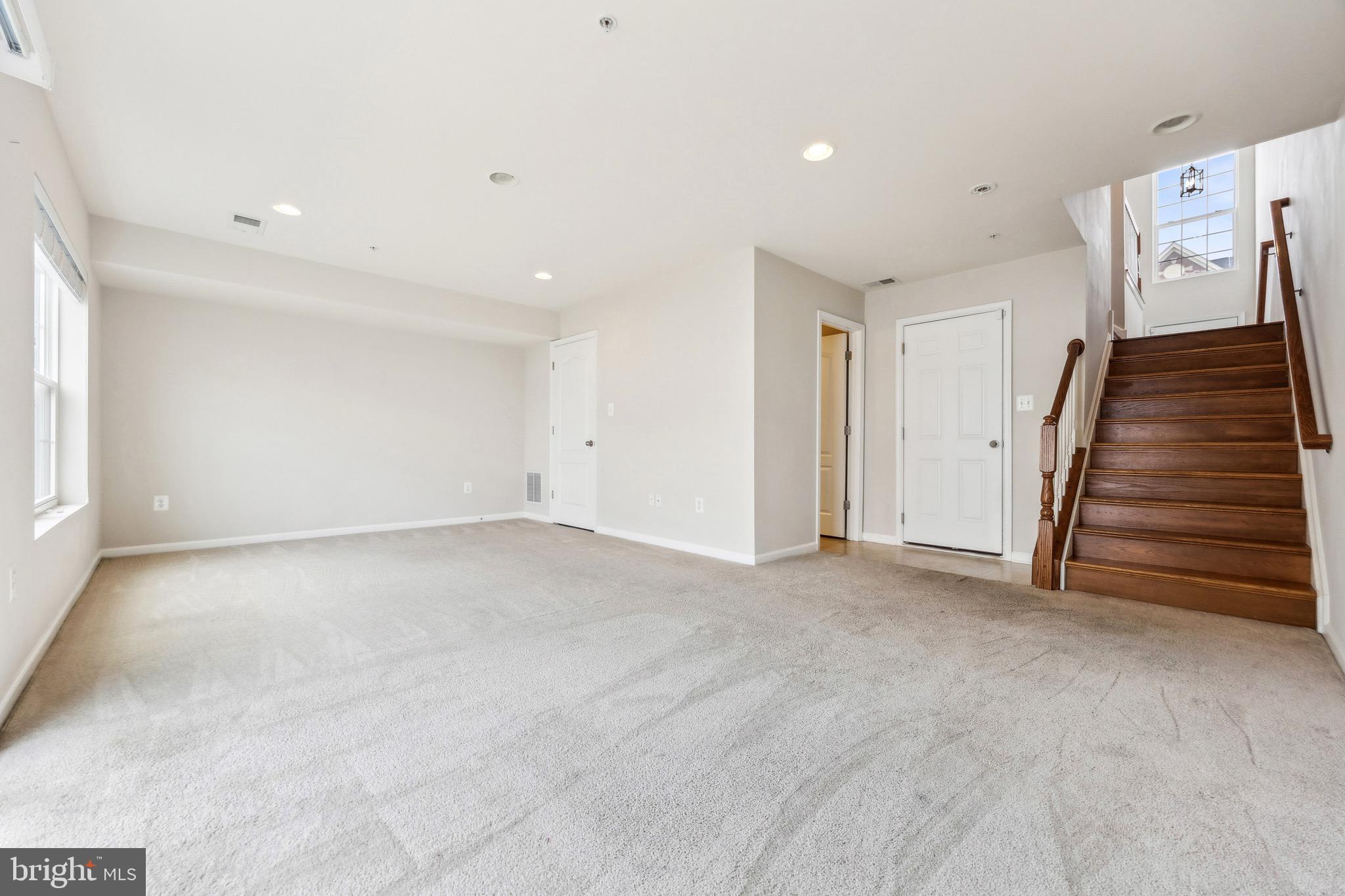 Real estate listing preview #22