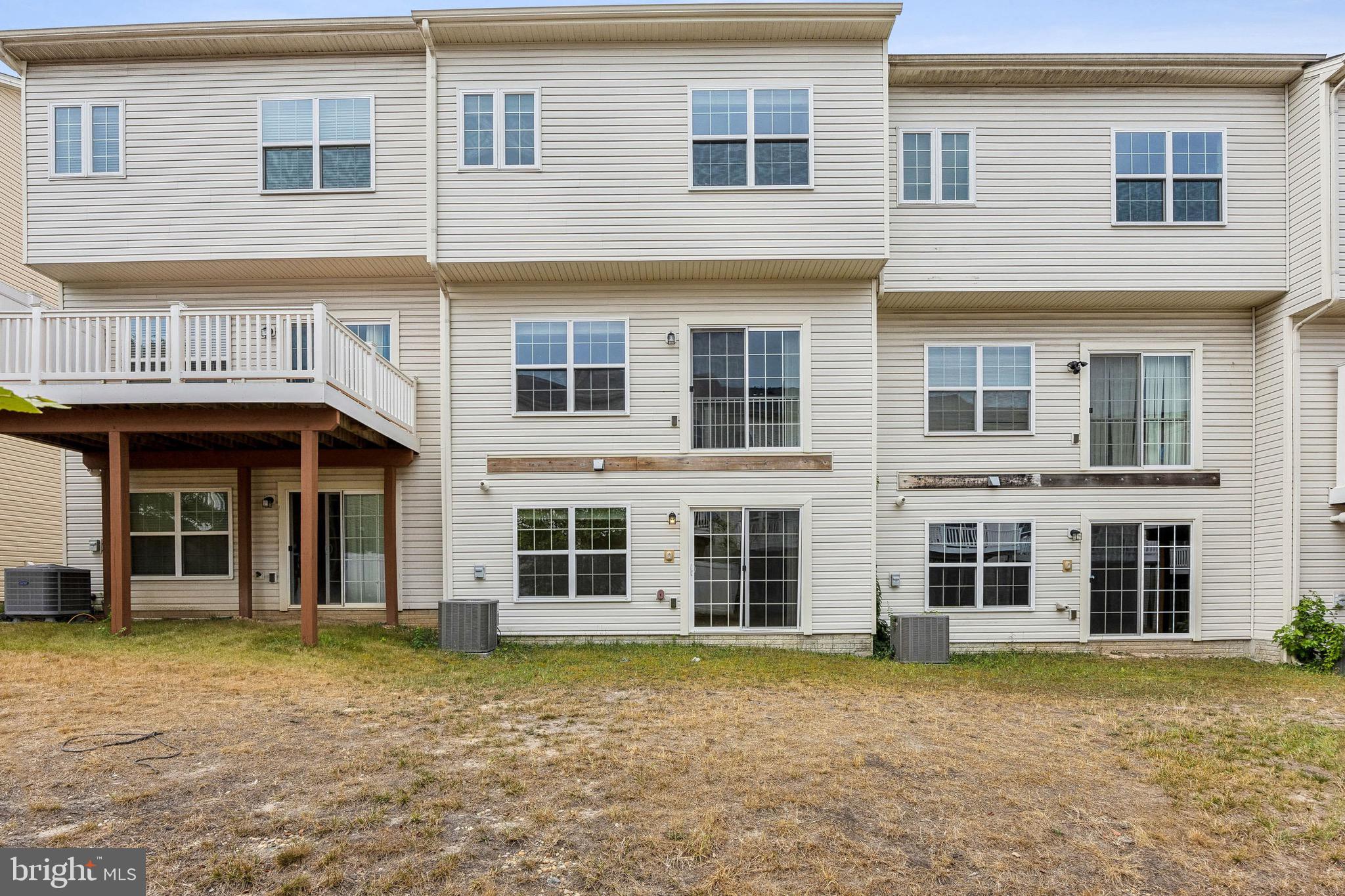 Real estate listing preview #25