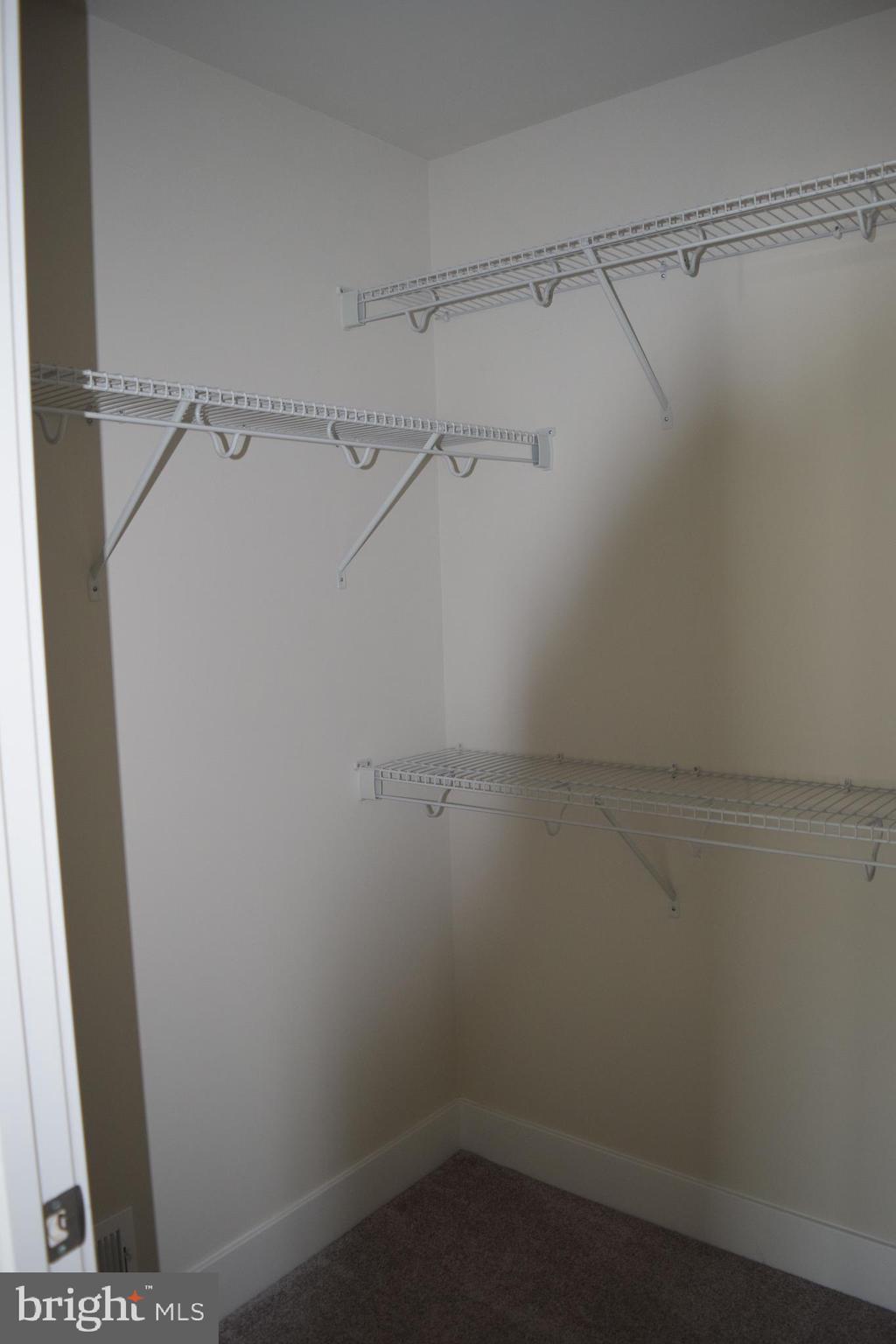 Real estate listing preview #35