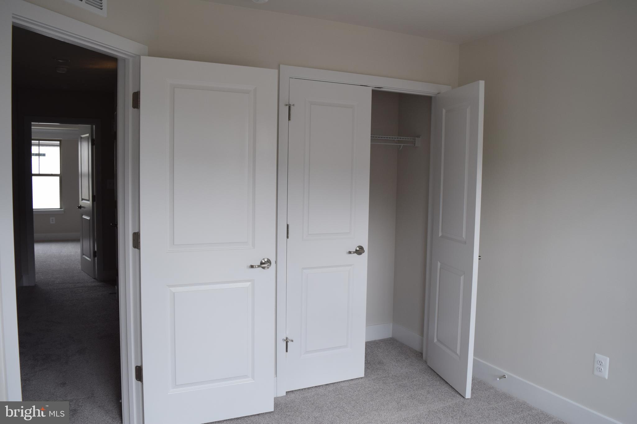 Real estate listing preview #49