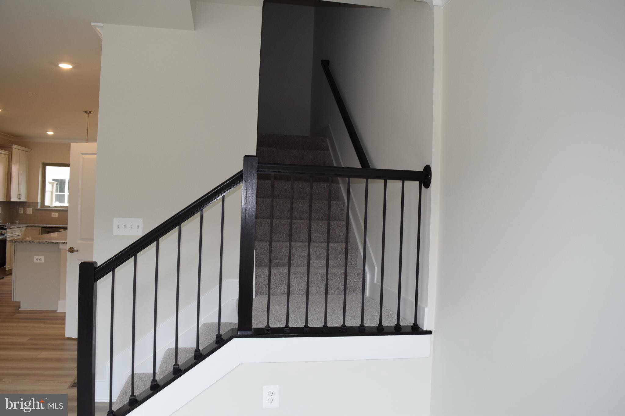 Real estate listing preview #22