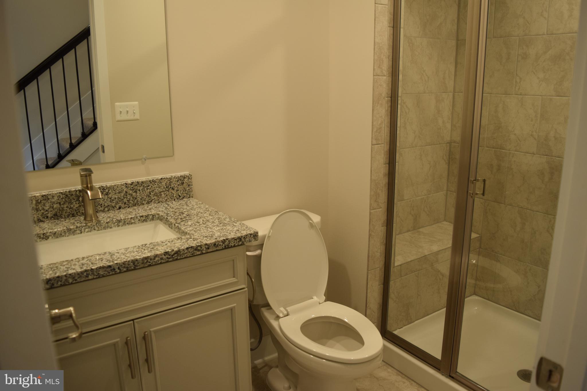 Real estate listing preview #6