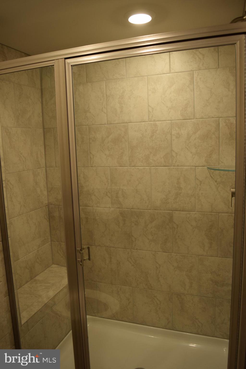 Real estate listing preview #7