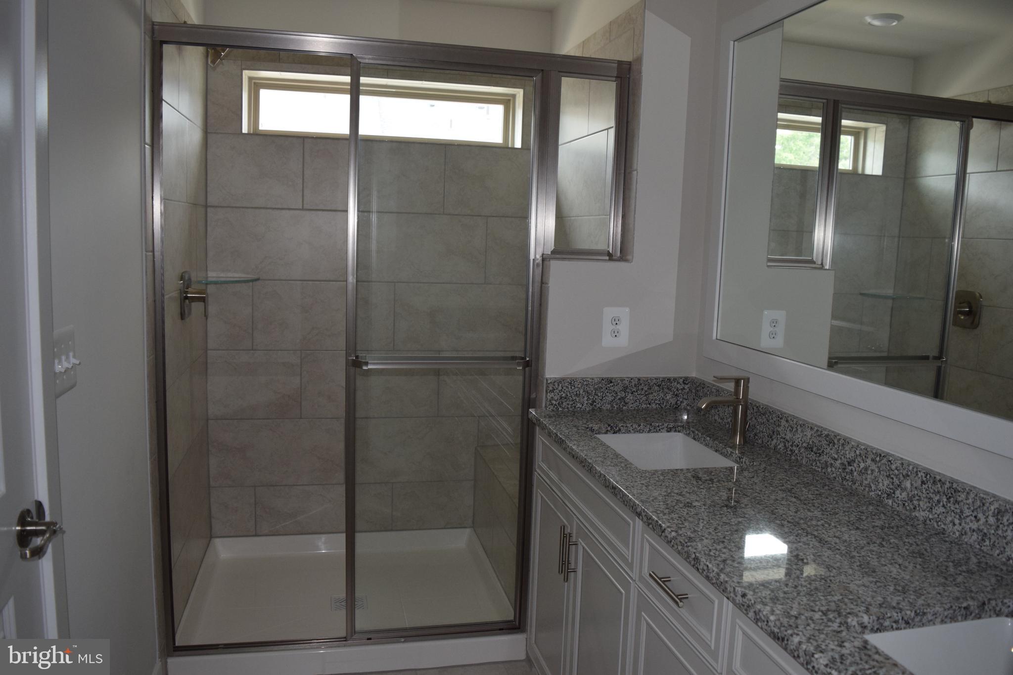 Real estate listing preview #39