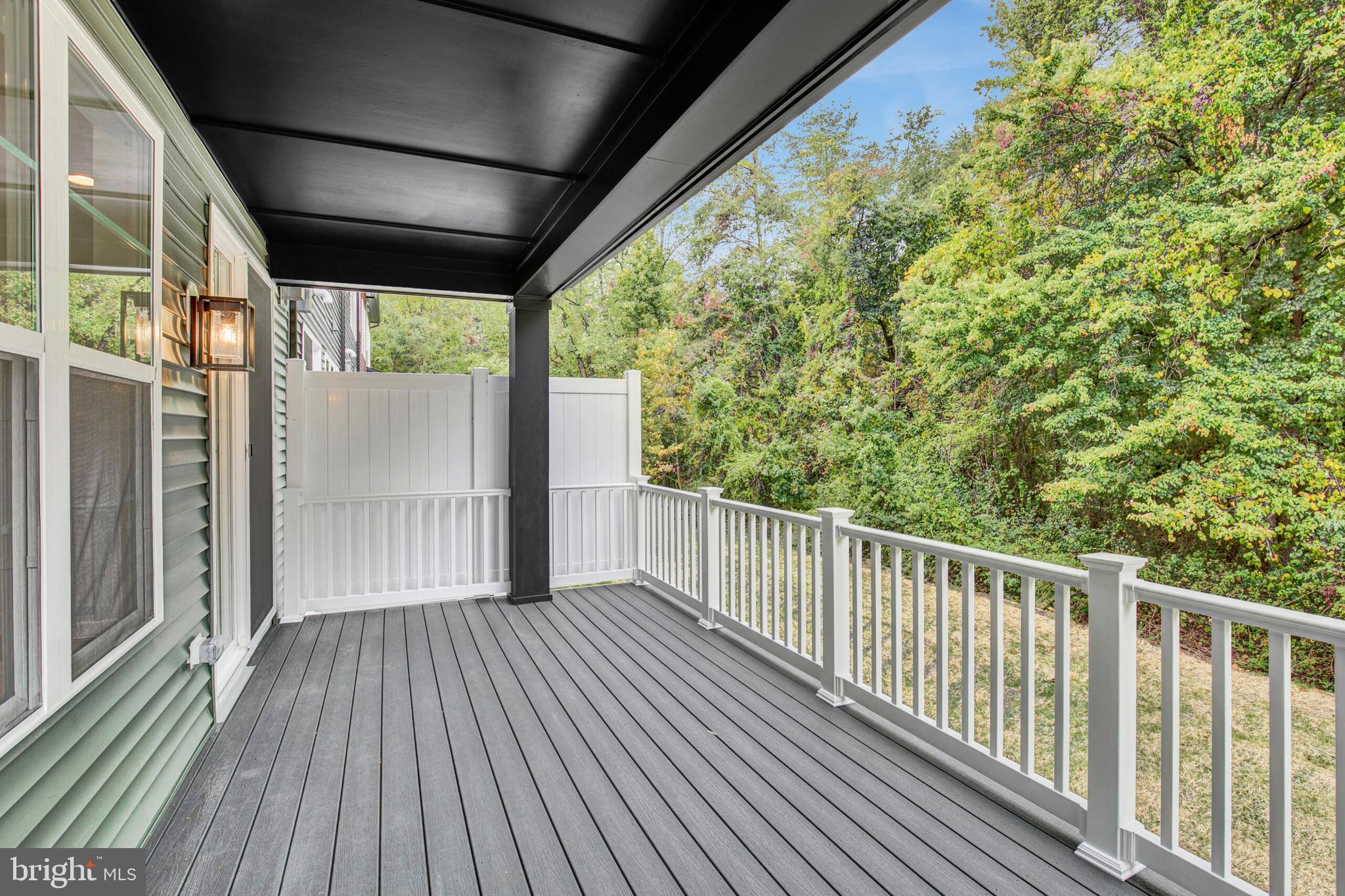 Real estate listing preview #30