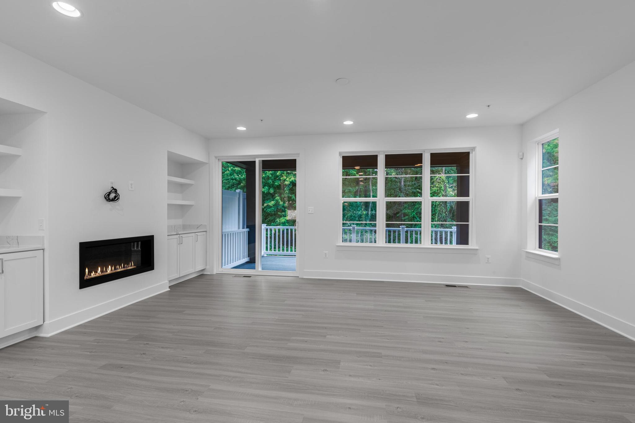 Real estate listing preview #26