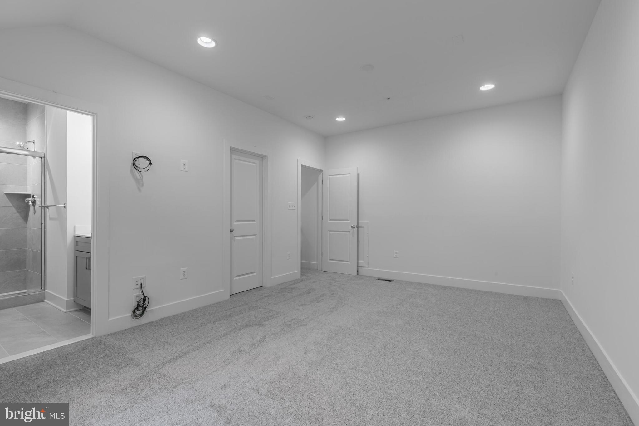 Real estate listing preview #48