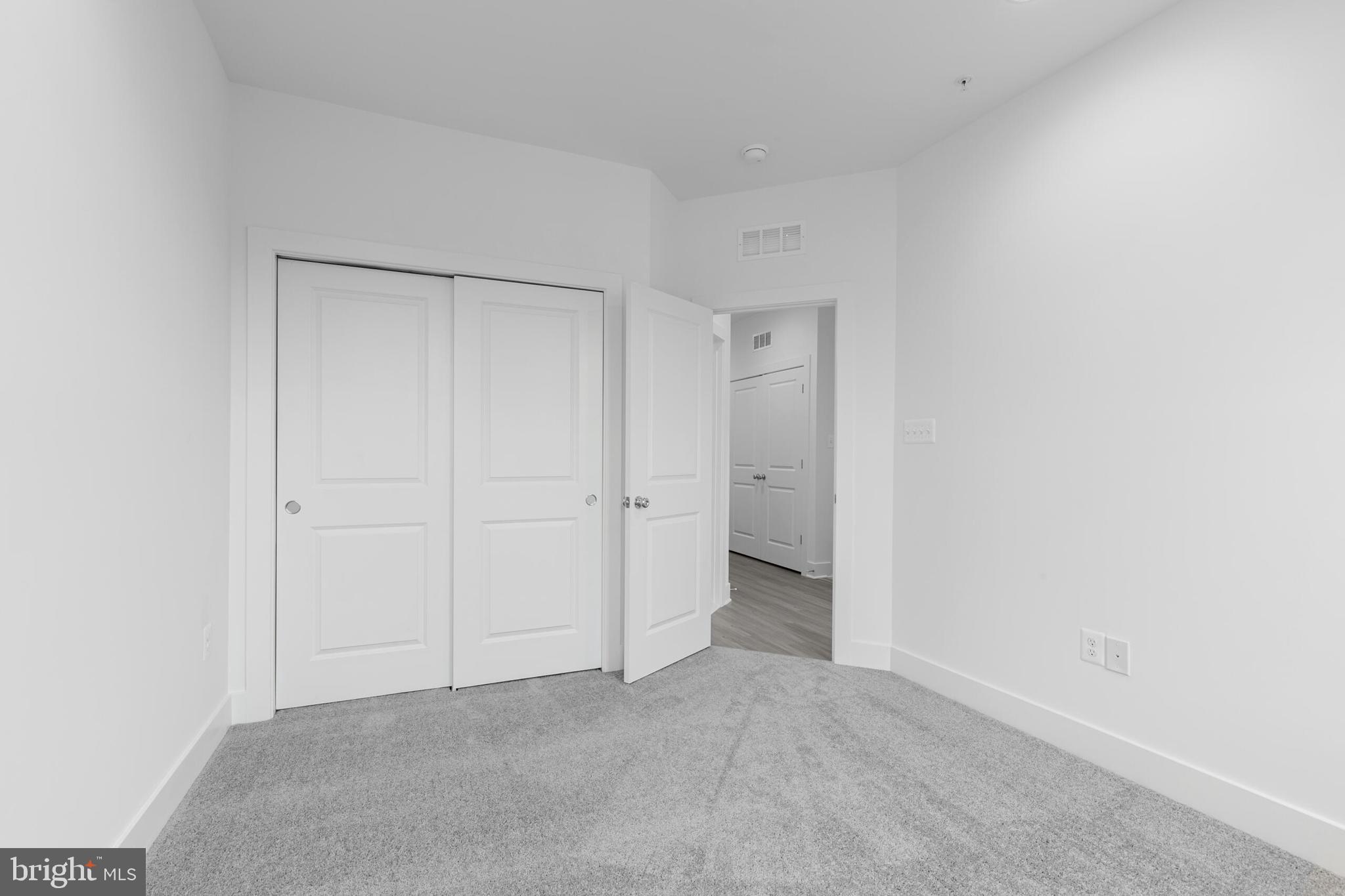 Real estate listing preview #37