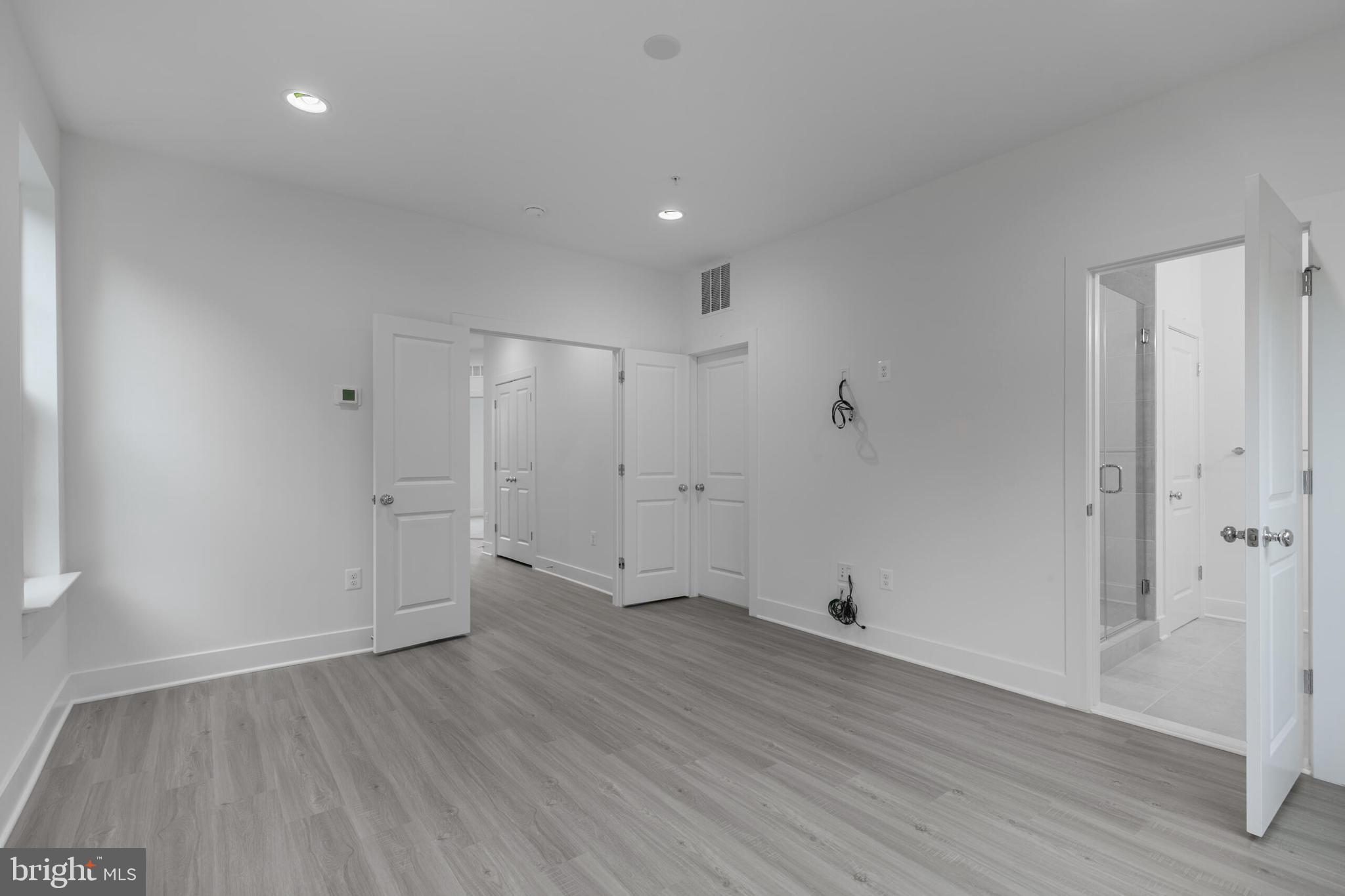 Real estate listing preview #42