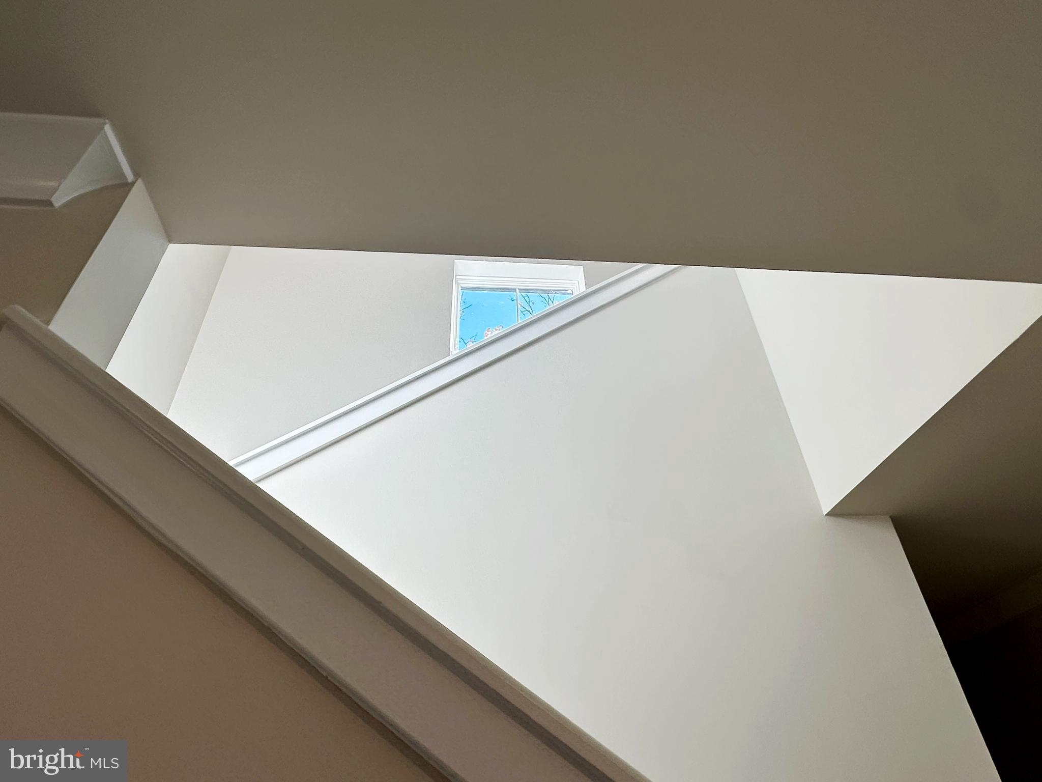 Real estate listing preview #19