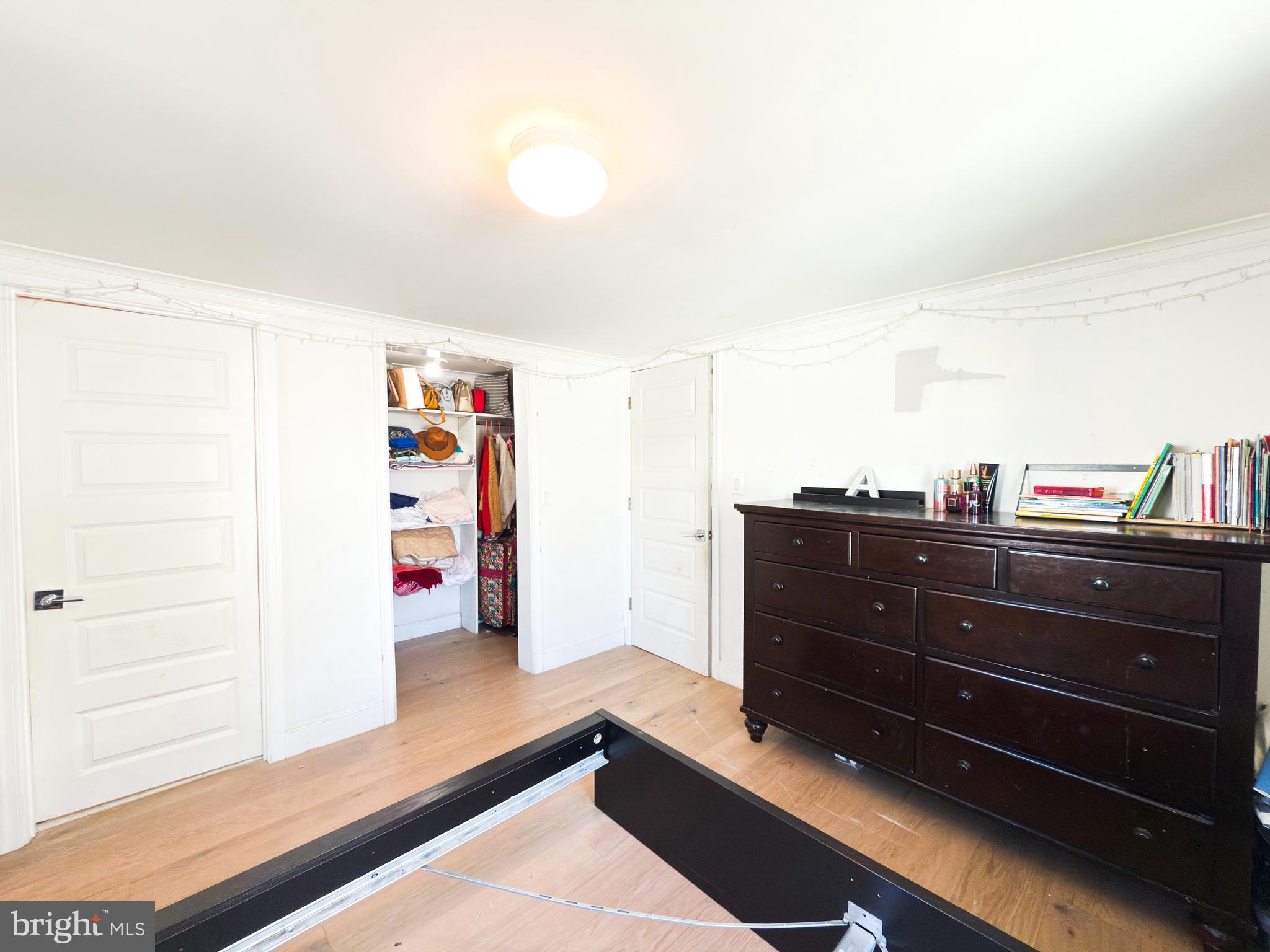 Real estate listing preview #18